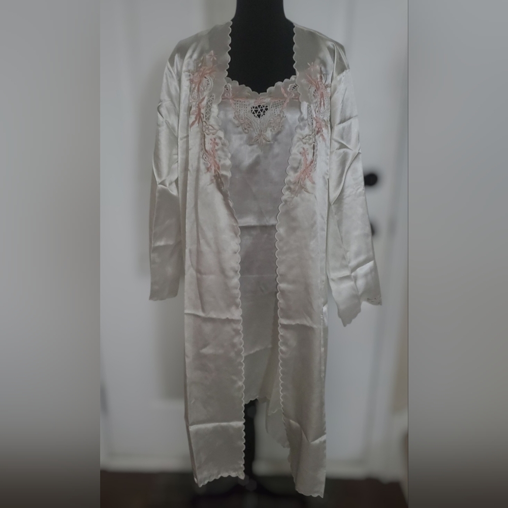 Satin Nightgown & Robe Set - Picture 3 of 9